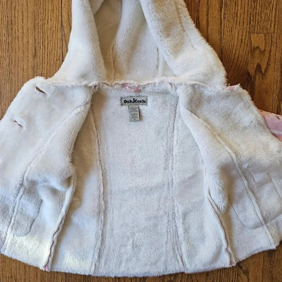 Osh Kosh pink faux fur jacket with embroidered flowers toddler girls size 3T - Picture 6 of 7